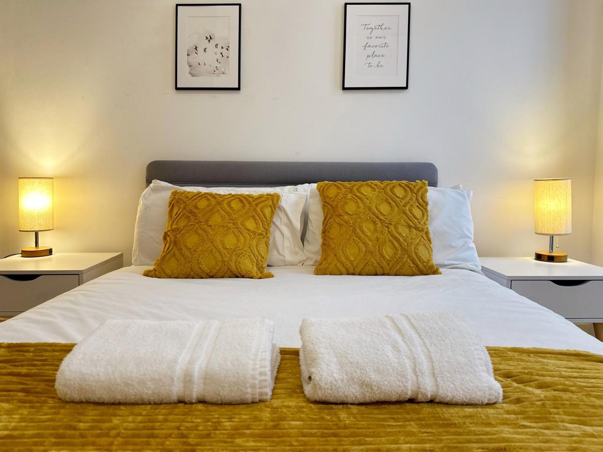 Oliver's Place In Holborn - 2 Double Beds, 1 Sofa Bed, Great Location Apartament *