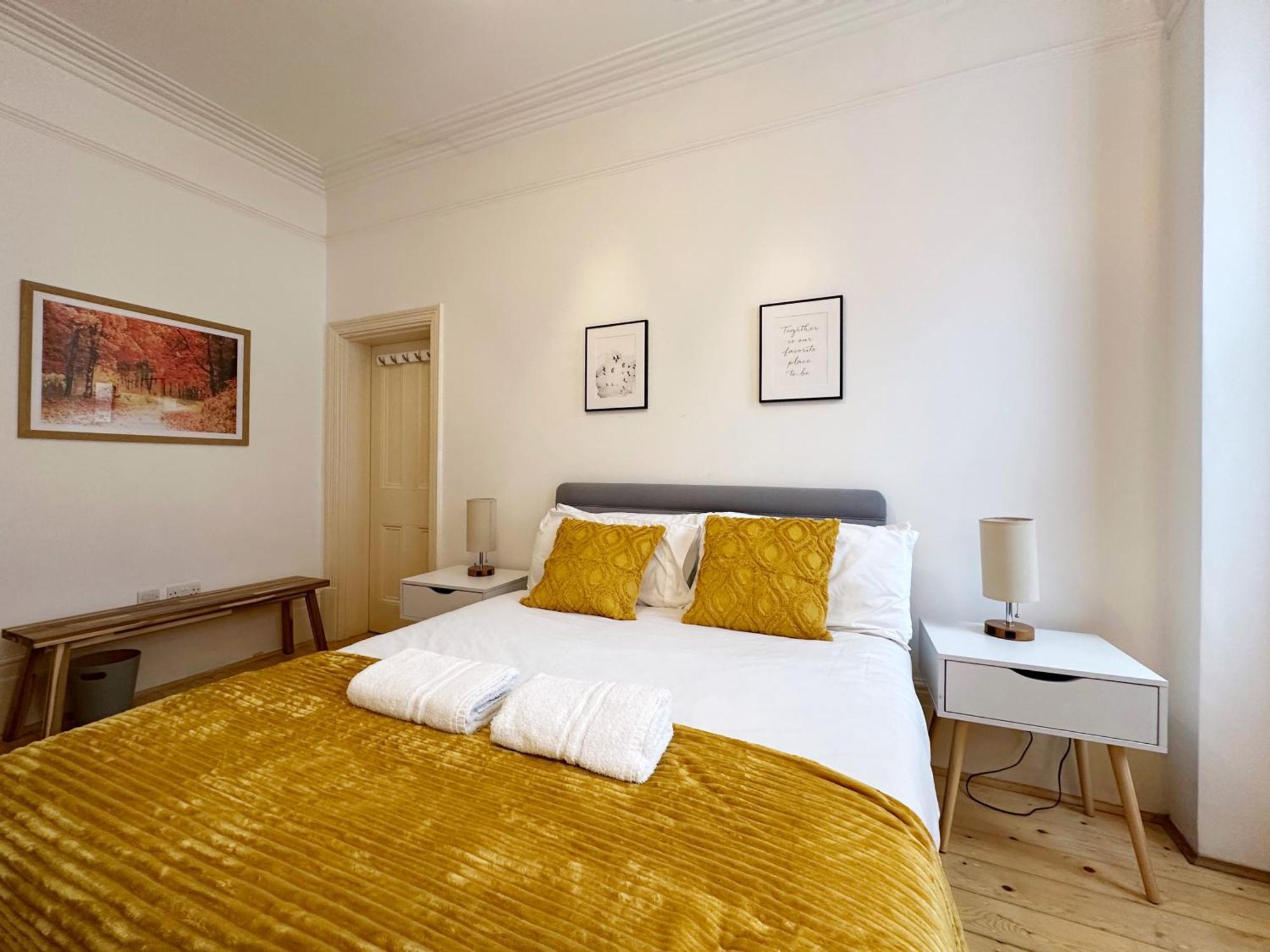 Apartament Oliver's Place In Holborn - 2 Double Beds, 1 Sofa Bed, Great Location *