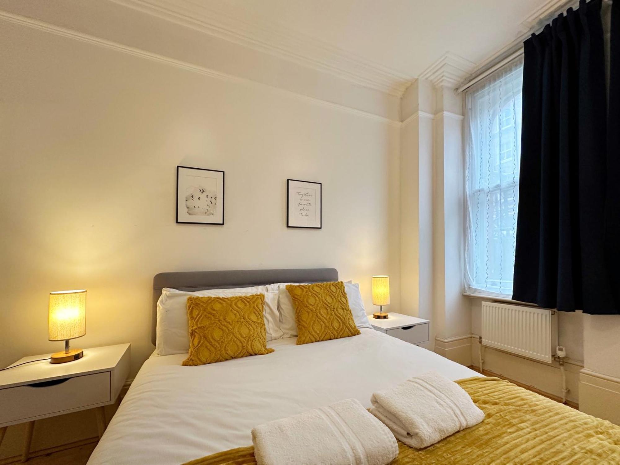 Oliver's Place In Holborn - 2 Double Beds, 1 Sofa Bed, Great Location Apartament Londra