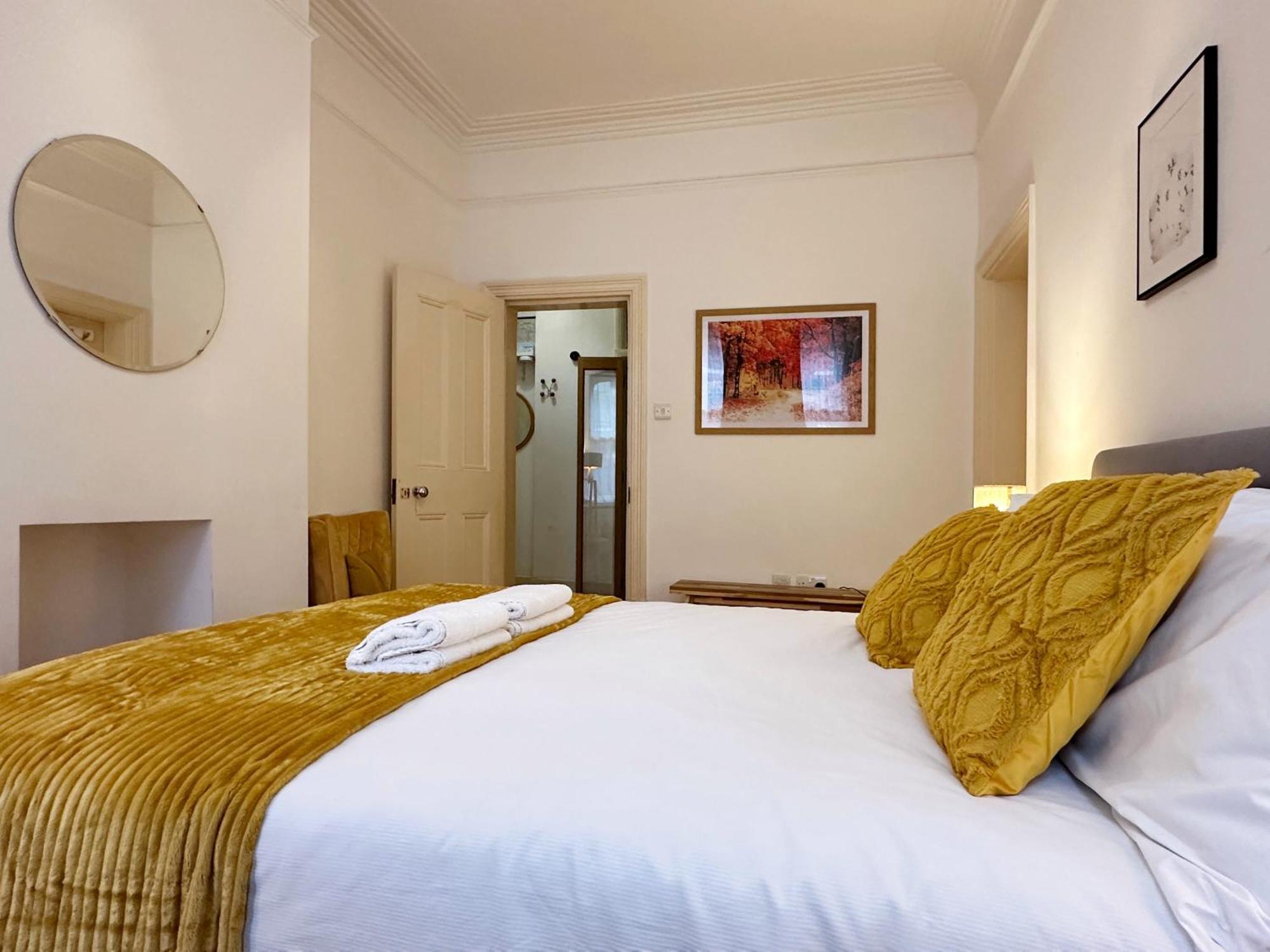 Oliver's Place In Holborn - 2 Double Beds, 1 Sofa Bed, Great Location Apartament Londra